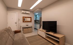 Belissimo Em Copacabana - Perto Da Praia - Stc303 Z3